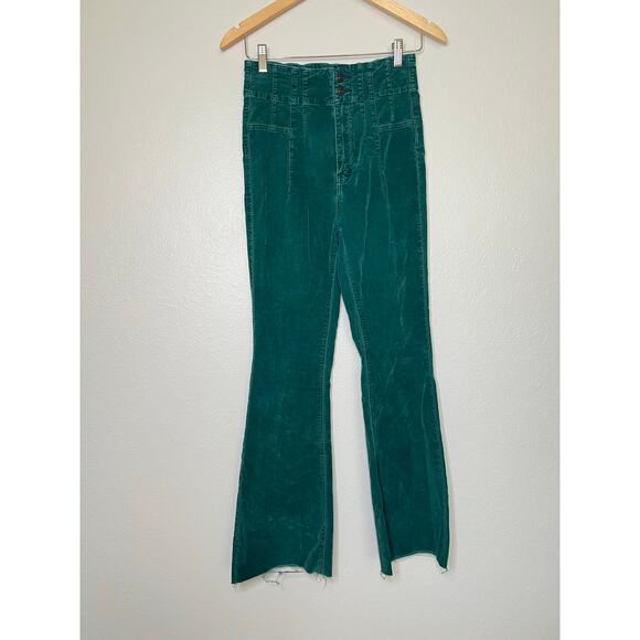 Free People Pants - We The Free Jayde Cord Flare Pant in Forest Green Raw Hem Size 27 Boho 70s